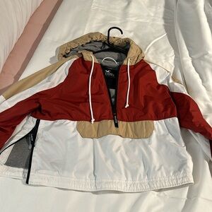 Hollister windbreaker jacket small red, tan, white
